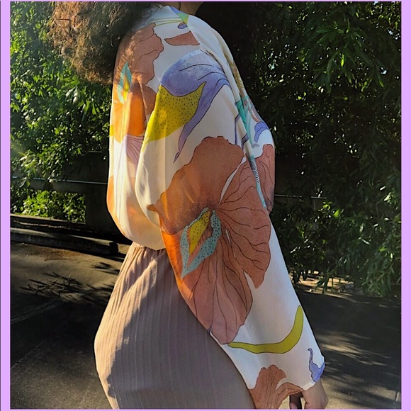 SOLD - Colorful Kimono (Flower Print) 💕💦 - Picture 2 of 2
